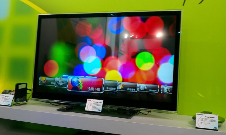 TCL Smart TV