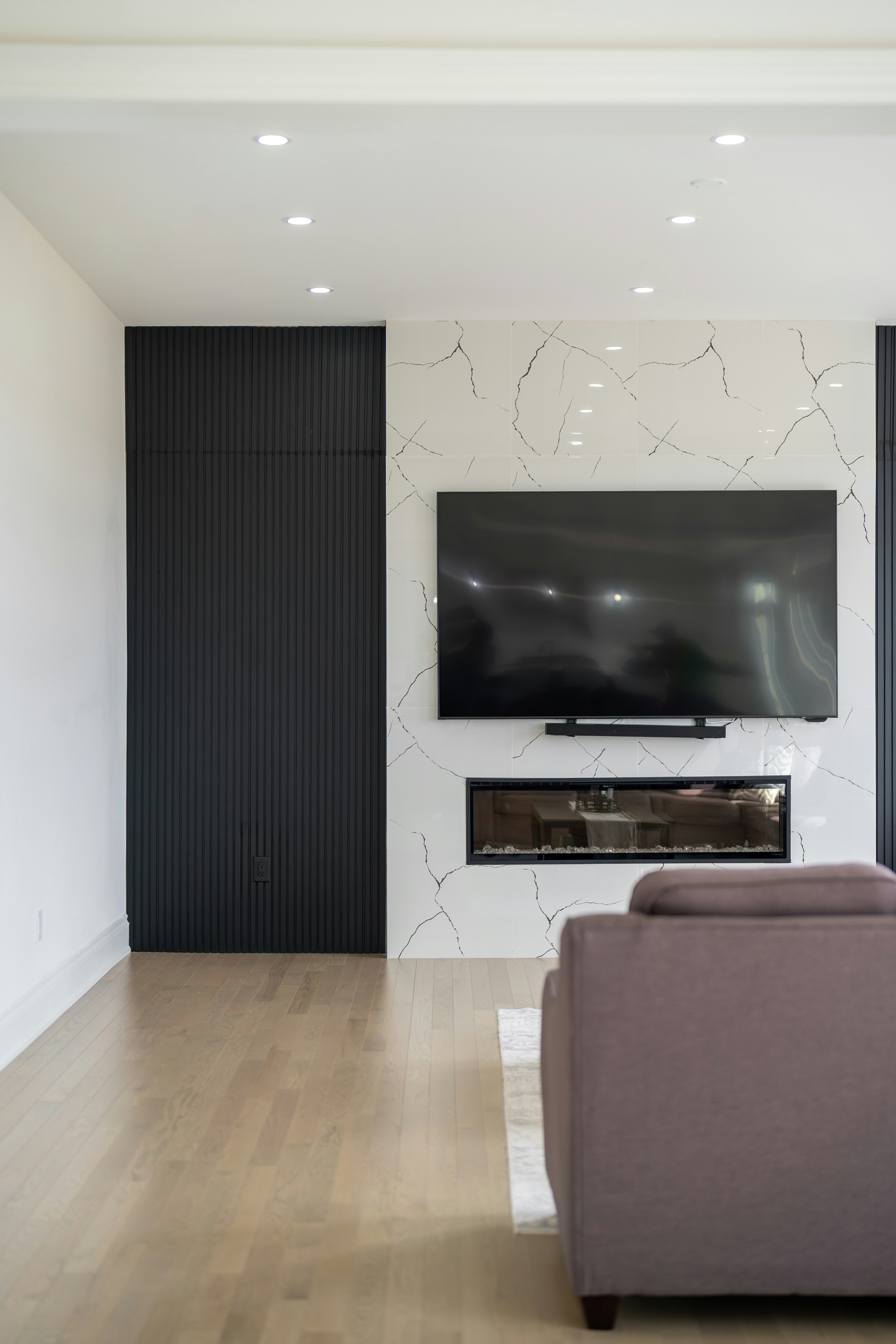 ✅ Conclusion by TV Brands Modern living room with fireplace and television